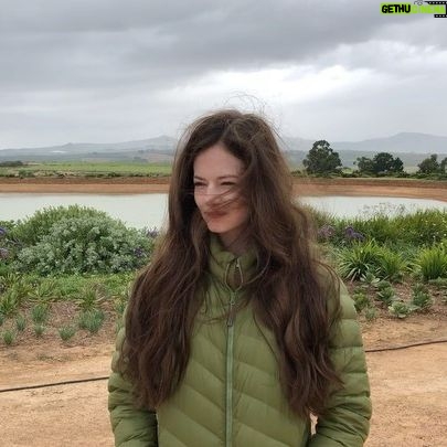 Mackenzie Foy Instagram - Just a girl confused by the wind