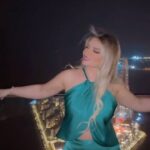Madeleine Matar Instagram - بتمنى تكون نهاية أسبوع مليئة بالسعادة والإيجابية للجميع، وأنه تتحقق أحلامكن وتكون مميزة بكل لحظة جميلة وذكريات تبقى ❤️ #مادلين_مطر #madeleinematar