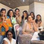 Madhuri Dixit Instagram - Always ready to pose 😜📸 #click #reels #reelsinstagram #reelitfeelit #fyp #vanityfun #posingforthecamera #friyay #fridayvibes