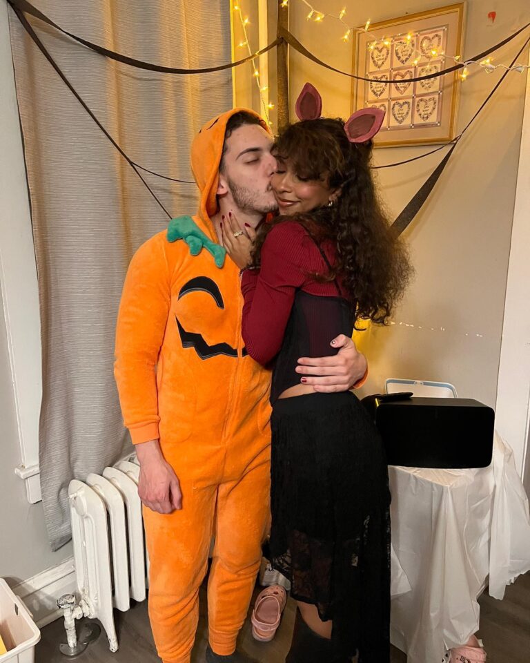 Madison Reyes Instagram - Just a FOXY mama and her handsome pumpkin