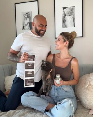 Madisson Hausburg Instagram - One in our hearts, one in my belly 🤍 Baby number 2 due in 2024 🧸