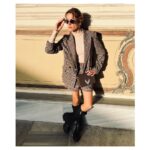 Maggie Civantos Instagram - Mis paseos por mi nueva ciudad con @ikksofficial y un nuevo bolso ideal! 🙏🏻 #my111ikks #ikksofficial Total look IKKS 🫶🏼 İstanbul Turkey