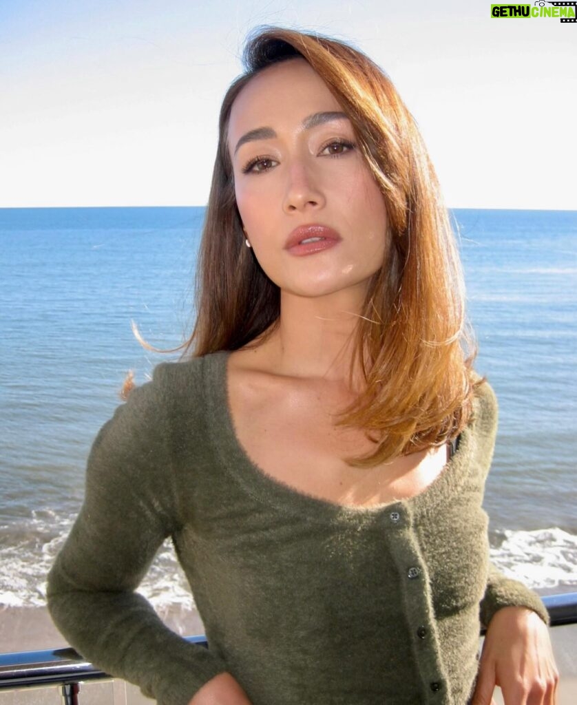 Maggie Q Instagram - Malibu 🐬🦭🌞🌈