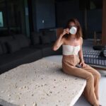 Maggie Q Instagram - Maggie’s Design Corner! lol I love to bring the outside, inside! Things like weathered wood, stone, clay pottery, and even, fossilized sea shells bring so much energy to interior spaces. The vitality of each materials past life completes a room.