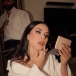 Maguy Bou Ghosn Instagram - Capturing the glam behind the scenes on our journey to the beautiful stage 🙏🤍🙌 Thank you 🤍 #Iraq #Baghdad | #ماغي_بو_غصن #العراق #بغداد