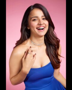 Mahima Makwana Instagram - Embracing with tranquil beauty of blue amidst cotton candy clouds. 💙✨ Promotions #Showtime @disneyplushotstar 🧨✨ . . Photographer- @akshayphotoartist MUA - @sakbagasramua Hairstylist- @shrushti_birje_28 Styled by: @esther_pinto98 Outfit: @ozeqo Jewellery: @kushalsfashionjewellery Footwear: @aands_official @ascendcommunication Assisted by: @__praa____
