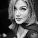 Mahiya Mahi Instagram - 🩶🖤🩶