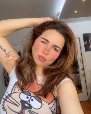 Mai Ezz ElDein Instagram - 😉😘🧸🧡