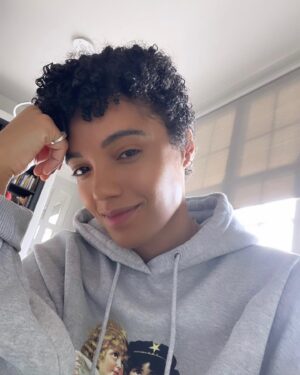 Maisie Richardson-Sellers Instagram - Springting. 🌱