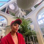 Maisie Richardson-Sellers Instagram - A dreamy Parisian evening at the races with @longchamp 🐎 didn’t win, guess that means I’ll have to come back..? 😏#LongchampAtTheRaces #ad