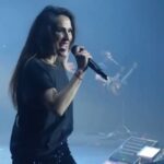 Malú Instagram - Vigo!!!! Otra noche inolvidable a vuestro lado!!!! Gracias por acompañarnos… por hacernos disfrutar y también emocionarnos… de corazón millones de gracias 🤟🏼🤟🏼🤟🏼