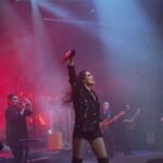 Malú Instagram - Zaragozaaaaaaaa!!! Q gran noche!!! Benidorm nos vemos el domingo!!! Vamooooos!!! 🤟🏼🤟🏼🤟🏼