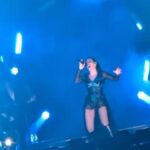 Malú Instagram - Madrid!!! Gracias por esta segunda noche increíble a vuestro lado!!! Lo mejor??? Q mañana volvemos!!!! 🤟🏼🤟🏼🤟🏼