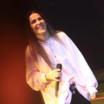Malú Instagram - Burgooooossss!!! Q forma de disfrutar!!! Millones de gracias! Quiero volver a cantarte yaaaaaaaa!!!! 🤟🏼🤟🏼🤟🏼