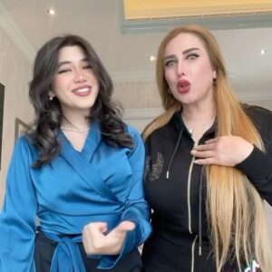 Malak Abu Zaid Instagram - #منت_رايق 💙

#ميس_كمر #ملك_ابو_زيد