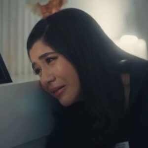 Malak Abu Zaid Instagram - -
انهيار ياسمين علي شاهة 💔

#مسلسل #بعد_غيابك_عني 
#الهام _الفضالة #تركي _اليوسف #شهاب_جوهر 
#ملك_ابو_زيد 

انتاج شركة :#دريم _بيكتشرز
@dream.picturesss 
تاليف المبدعة :#علياء_الكاظمي 
@alyaa_story 
اخراج الاستاذ #سائد_الهواري 
@saedalhawwari