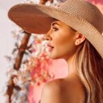 Malak Koura Instagram - Counting my blessings... Thankful for all I have! 🤩🙏❤️
