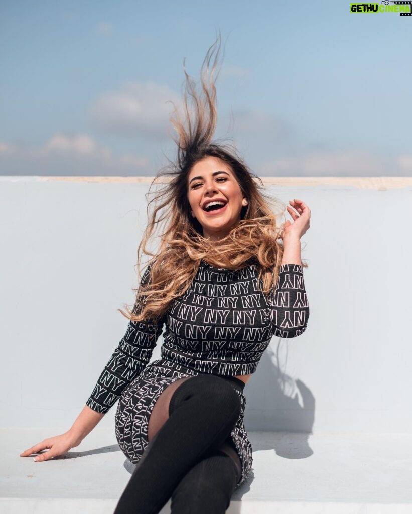 Malak Koura Instagram - I have always loved fashion And I’m very excited that one of my favorite stores is finally opening in Egypt. Join me at NEWYORKER’s grand opening at Citystars tomorrow at 7 p.m. sharp Use my promo code @Malak25% and get instant 25% off on EVERYTHING, promo valid ONLY at the grand opening day. #NewyorkerEgypt #Newyorkergrandopening #Newyorkerfashion #RetailGroupEgypt @retailgroupeg