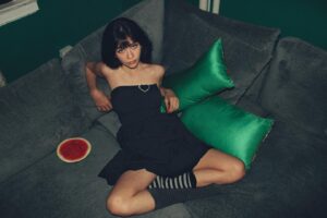Malina Weissman Instagram - Midnight 🕛