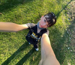 Malina Weissman Instagram - #selfies 🤳