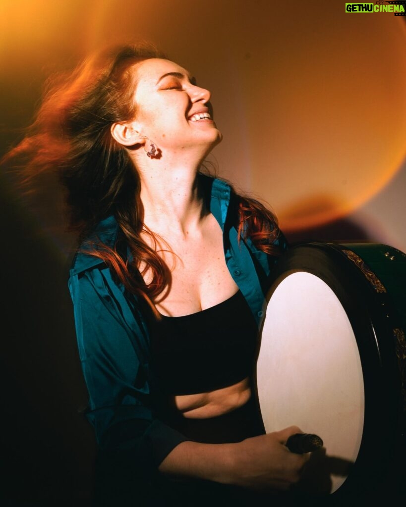 Malinda Kathleen Reese Instagram - If you’d told me a year ago that I’d get a bodhrán in Galway and it would change my entire perception of myself as an artist and my relationship to playing music I wouldn’t have believed you, but I wouldn’t have been surprised. 🌀 Made by Michael Vignoles 📷 @miaisabellaphotography
