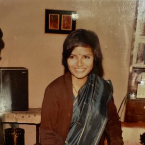 Mallika Dua Instagram - @chinnadua Miss you mummie. Your voice, your chappal sound, your smol hands, your goodness, your chaos, your uncomplicated, giant heart and soul. Selfishly, What I miss most is who I was when I shared a world with you. Thank you for being here and beyond. Mother’s Day week pe aapke fave Insta pe toh post banta hai 🤗💛. Love, your kids Miku, Bakooli, Nikhil, Johnny and Fateh.