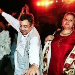 Mallika Dua Instagram - Happy Birthday to world ke best Papaji 🦁. Thank you for giving us what cannot be seen but only lived and felt, from within. With each passing year, I celebrate you far more than I mourn you. Each day I’m made more aware of how ordinary you made being extraordinary seem. Each time I meet you, I’m introduced to myself again. Yahi chal raha hai. Please come back for just one day so we can chat in Punjabi and laugh at everyone. Acha ok whenever I see you. Cheers to you paapu. Hope this year I manage to learn some Saraiki, sarcasm, simplicity and to sing my heart out in public. All you. Cheers!