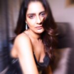 Malvi Malhotra Instagram - Metallic ensemble 🩶 HMUA — @hairandmakeupbypinks Styling — @roshnipandey__ @rucha___ VC — @manii2108 — #malvimalhotra