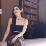 Mandy Wong Instagram – Thank you GIADA and having me to the FW24 show at Brera. 
第一次到達Brera這個意大利國家級的圖書館看秀，滿滿的文藝學術氣息，真的非常享受和榮幸🙏🏻 
#MFW 
#GIADA
@giada_montenapoleone 
@supremeartent 
#qystyling