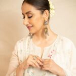 Manisha Koirala Instagram - Styled by - @sanamratansi Sr&Co Manager - @jaferalimunshi Team - @isshika.manan Outfit - @anitadongre Earring - @tribebyamrapali Ring - @sangeetaboochra Footwear - @houseofvian Intern - @aartiii_17 Make up - @tush_91 Hair - @hairbyykaushall 📸 - @devsphotographyofficial