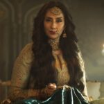 Manisha Koirala Instagram – Her majestic aura conceals a mercurial mind- the queen of Shahi Mahal, Mallikajaan 💎👑
The radiant Manisha Koirala stars as the Queen of Heeramandi❤️

Heeramandi: The Diamond Bazaar is coming on 1st May, only on Netflix!

#HeeramandiOnNetflix #SanjayLeelaBhansali @bhansaliproductions @prerna_singh6 @m_koirala @aslisona @aditiraohydari @sharminsegal @therichachadha @iamsanjeeda @shekhusuman @fardeenfkhan @taahashah @adhyayansuman