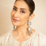 Manisha Koirala Instagram - Always try to do your best..❤️🥰🙏🏻 Styled by - @sanamratansi Sr&Co Manager - @jaferalimunshi Team - @isshika.manan Outfit - @anitadongre Earring - @tribebyamrapali Ring - @sangeetaboochra Footwear - @houseofvian Intern - @aartiii_17 Make up - @tush_91 Hair - @hairbyykaushall 📸 - @devsphotographyofficial