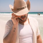 Manny MUA Instagram - Florida is one hell of a drug ☀️