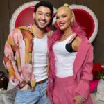 Manny MUA Instagram - yeah, I know we’re cool 😎 got to hangout with the legend @gwenstefani today! Thank you @gxvebeauty for having me 🩷