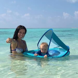 Manon Tanti Instagram - Que ça soit dans le bain, à la piscine ou dans la mer ., les moments dans l’eau avec mon 👼🏼sont les meilleurs ❤️ @tiagotanti