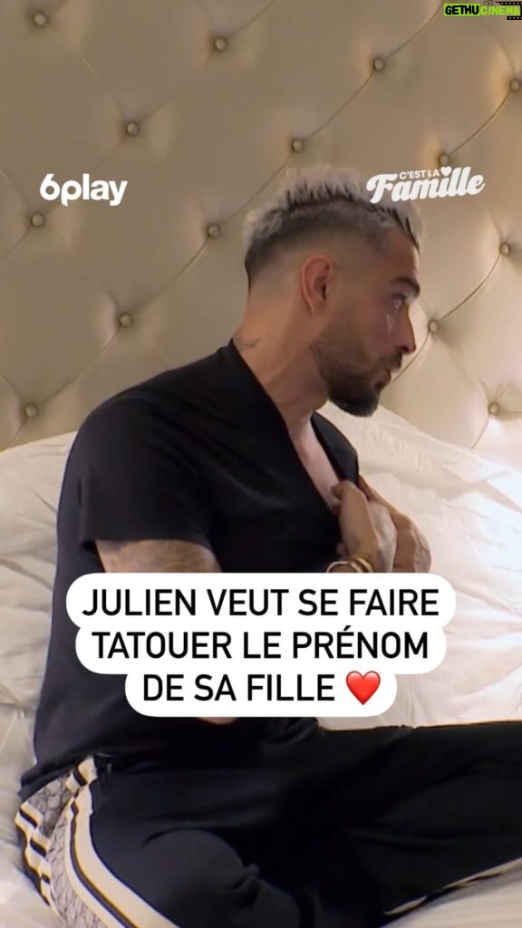 Manon Tanti Instagram - "C’est quelque chose qui me tient à cœur" @julientantiplein est enfin prêt à se faire graver le prénom de sa fille sur le corps : Angelina 🥰    "C’est la famille", tous les samedis, 5 nouveaux épisodes exclusivement sur 6play #CLF