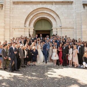 Manon Tanti Instagram - Love love love 🕊💍⛪️ #weddingvibes #j3 ( épisode disponible sur 6play )