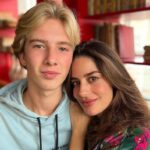 Manuela González Instagram - Un domingo muy hermoso, pre-celebrando el próximo cumple #15 de Jerito! ♥️🎂 y aunque en todas nos vemos muy bien portados, ➡️ las últimas dos fotos muestran más la realidad…🤪😵‍💫🤣🤣🤣