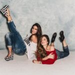 Manuela González Instagram - Hoy recibí un saludito muy especial de Mabelirris (así suelo llamar a @mabelmoreno1 🥰♥️😜) y me acordé de este gran momento en el 2014 haciendo nada más ni nada menos que SUSANA Y ELVIRA! Se imaginan si esta historia continuara? 🎬🥹♥️ 📷 del maravilloso @imaginesharks