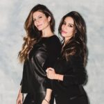 Manuela González Instagram - Hoy recibí un saludito muy especial de Mabelirris (así suelo llamar a @mabelmoreno1 🥰♥️😜) y me acordé de este gran momento en el 2014 haciendo nada más ni nada menos que SUSANA Y ELVIRA! Se imaginan si esta historia continuara? 🎬🥹♥️ 📷 del maravilloso @imaginesharks