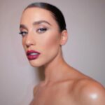 María Pedraza Instagram - unfocus