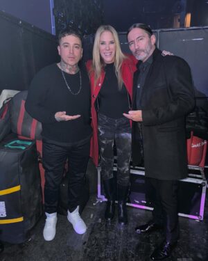 Marcela Baños Instagram - Felizzzz cumpleeee @chilifernandezok 🥂❤️ 
FIESTON EN EL LUNA ✨✨

Invitados de lujo @danielagostinioficial - @sebamendoza84 👏🏻👏🏻⭐️⭐️❤️‍🔥