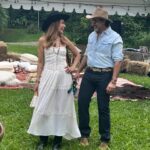 Marcela Mar Instagram - Hoy celebro tu vida amor cada instante que he vivido contigo ha sido maravilloso, le pido a Dios y al universo que me permita celebrarte hasta que seamos dos uvitas pasas recorriendo la vida tomados de la mano, te amo profundamente @marcelamar07