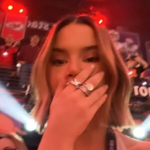Maren Morris Instagram - let it burnnnnnnn 🔥
