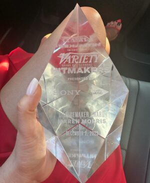 Maren Morris Instagram - Thank you @variety for giving me the award of Changemaker of the Year. The changes are still coming but I’m honored to not be on this journey alone. Thank you to my badass sis @maggierogers for your gorgeous introduction that made me bawl before giving this speech. ❤️‍🔥

Also the last slide just felt important.