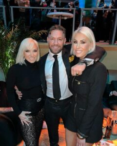 Margaret Josephs Instagram - @roadhousemovie packed a good punch 🥊 great night at the premiere with my jersey girls! ✨ Congrats @jakegyllenhaal & @thenotoriousmma • Now on @PrimeVideo #RoadHouseMovie Glam 💄 @briellepollara