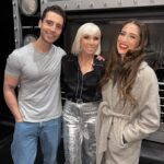 Margaret Josephs Instagram - Good times never felt so good.. so good.. so good ✨ thank you to the incredible cast and crew of @abeautifulnoisemusical for making all my Broadway dreams come true 🙏🏼 thank you Dave Quinn for this wonderful experience and if you haven’t seen the show yet you MUST and quickly! Run not walk it’s an emotional masterpiece and singalong sensation 🎤🎼