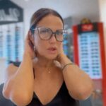 Maria Fernanda Callejón Instagram - YO @quieromisgafas y vos? Cual te gustó más? Los leo