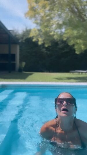 Maria Fernanda Callejón Instagram - Summer💦
@infiniteyewear 
que tengan un súper Sábado!