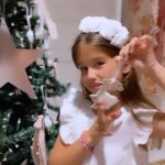Maria Fernanda Callejón Instagram - Hoy armamos el arbolito🎄!!!! Junto a @wannagook 😃!!! Porque este fin de año volvimos con todoooo! En esta campaña Navideña,te vamos a ir mostrando todos los looks que creamos para estas fiestas! Ustedes armaron el 🎄? Donde ? Con quienes ? Me cuentan ? Los leo🙌
